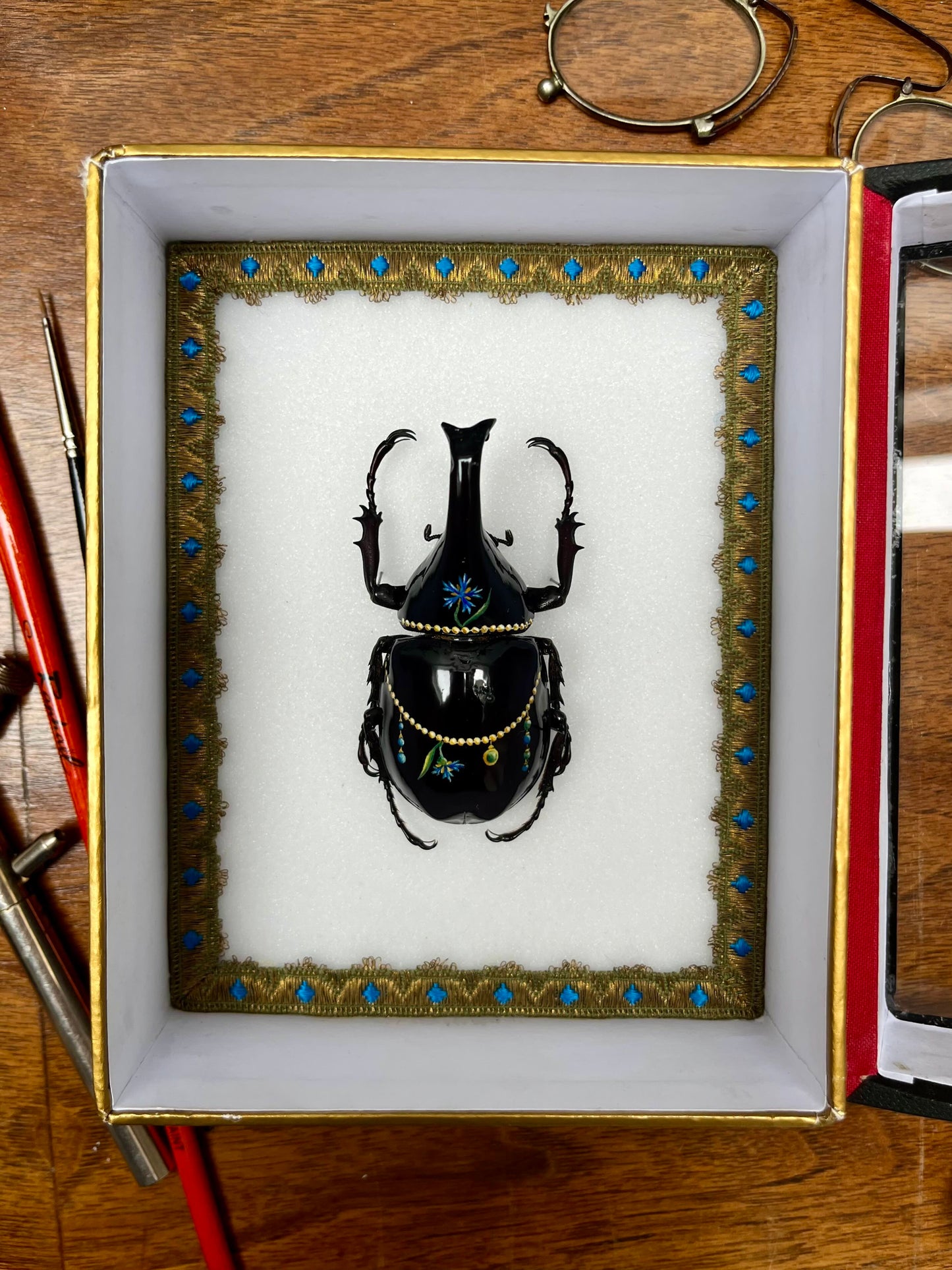 Insecte peint "Marie-Antoinette"